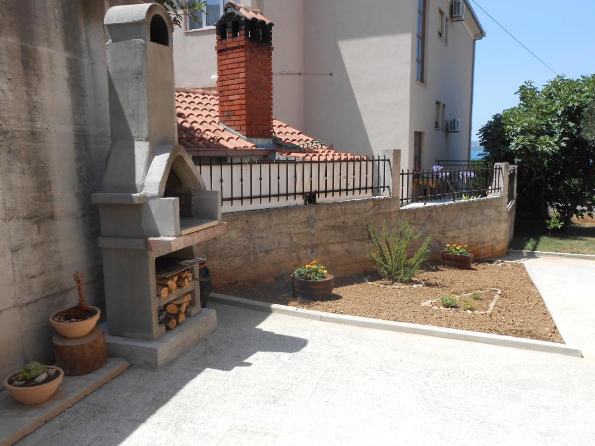 Apartments With A Parking Space Okrug Gornji, Ciovo - 13859 Trogir Exteriör bild